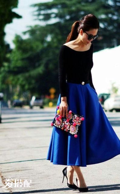 钴蓝色半身裙+衬衫